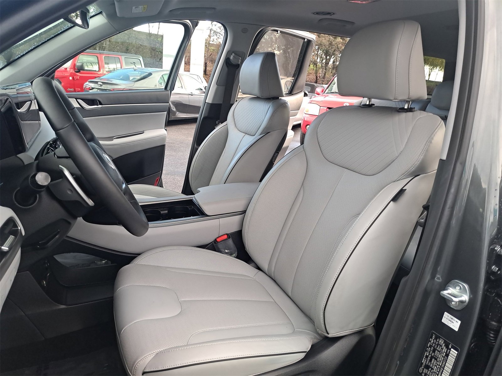 Used 2024 Hyundai Palisade SEL image 16