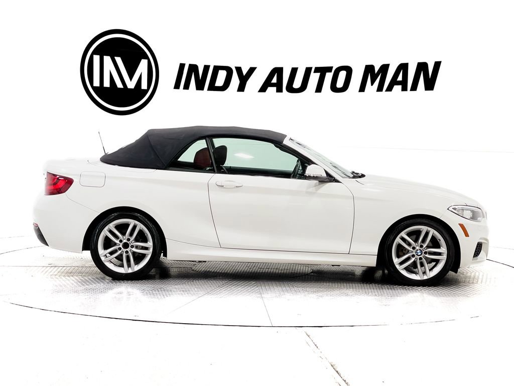 Used 2016 BMW 228i xDrive Convertible image 3