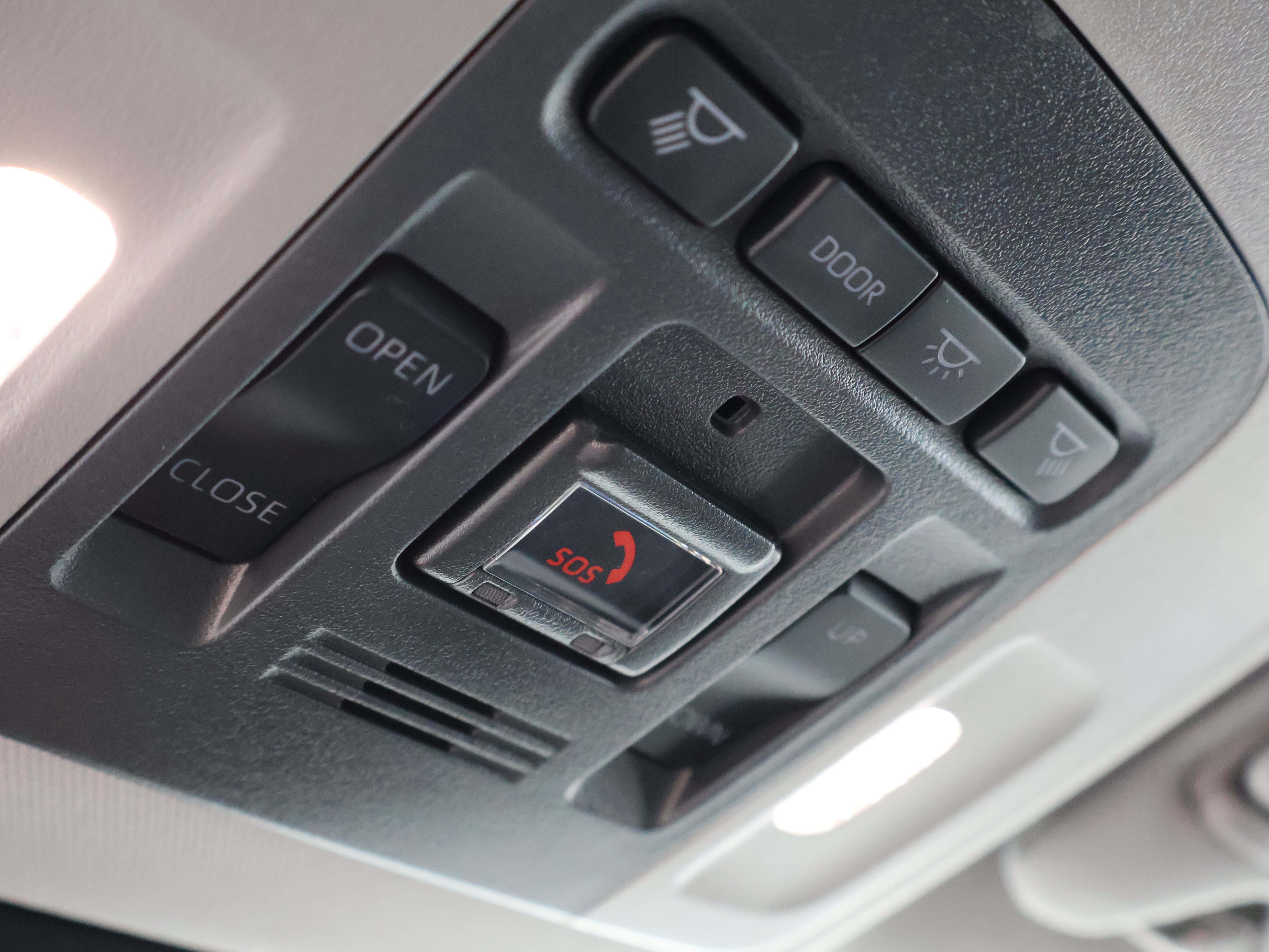 Used 2024 Toyota Camry SE w/ Convenience Package FWD image 41