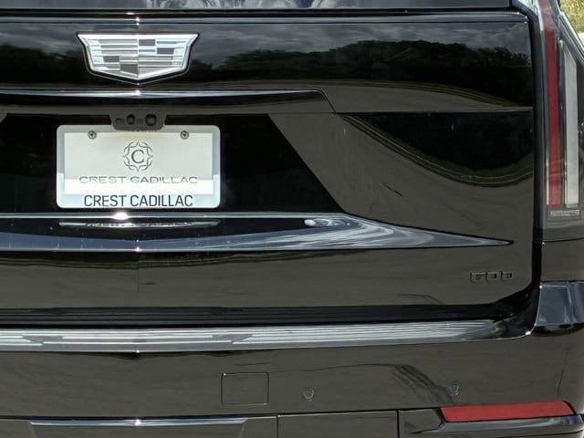 New 2026 Cadillac Escalade Platinum Sport w/ LPO, ONYX Package AWD/4WD image 5