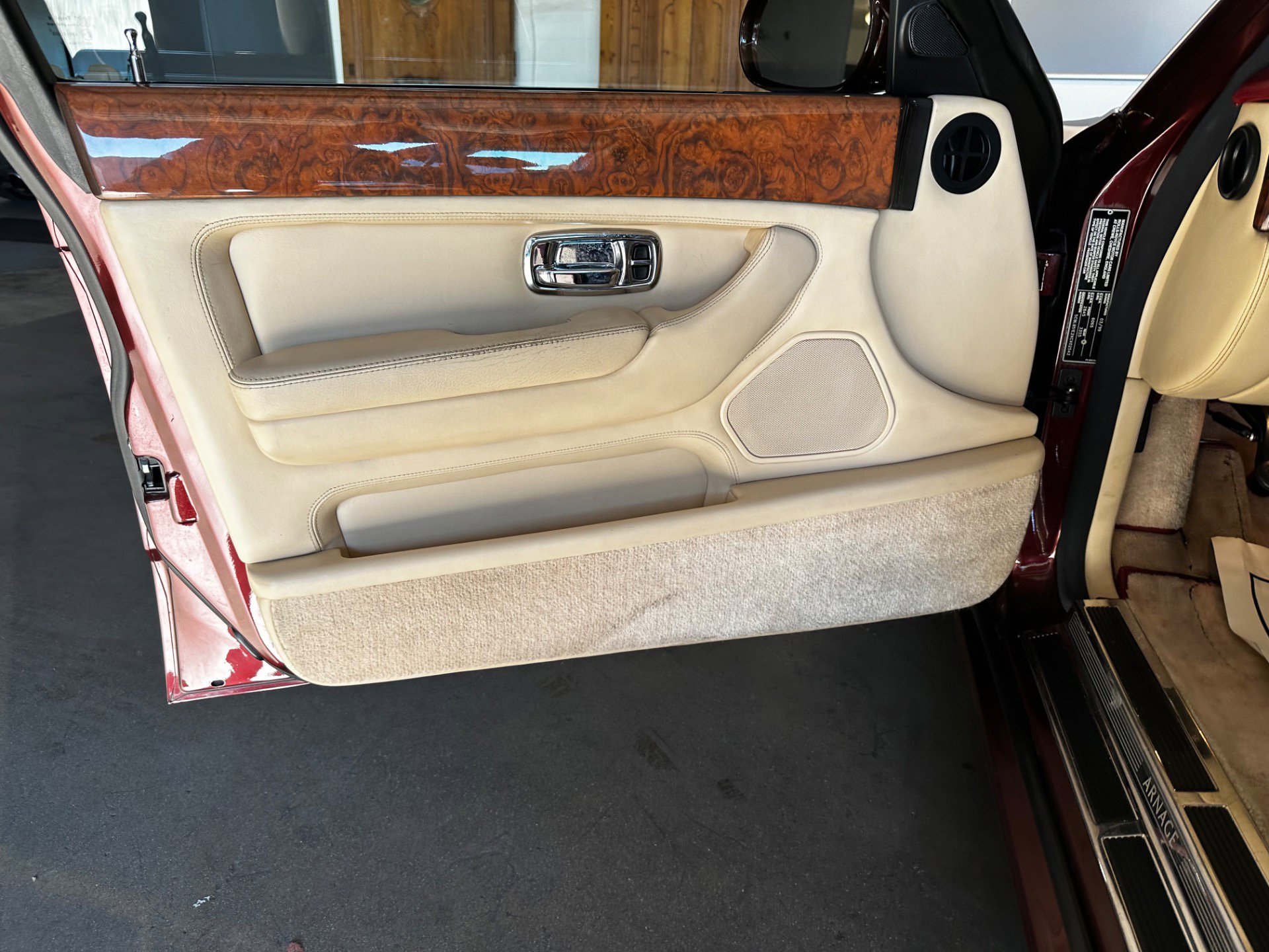 Used 1999 Bentley Arnage Green Label image 34