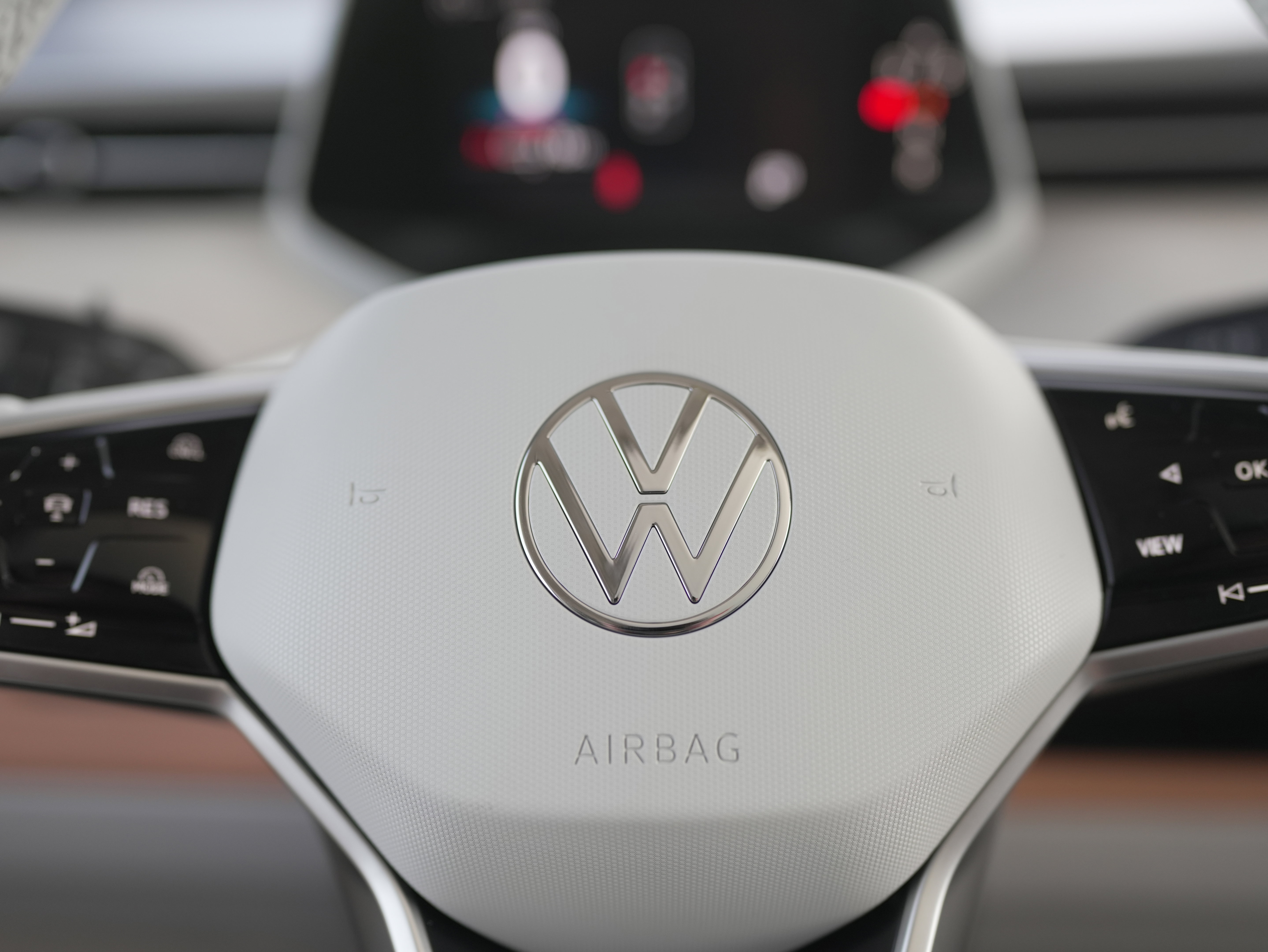 New 2025 Volkswagen ID. Buzz 1st Edition image 19