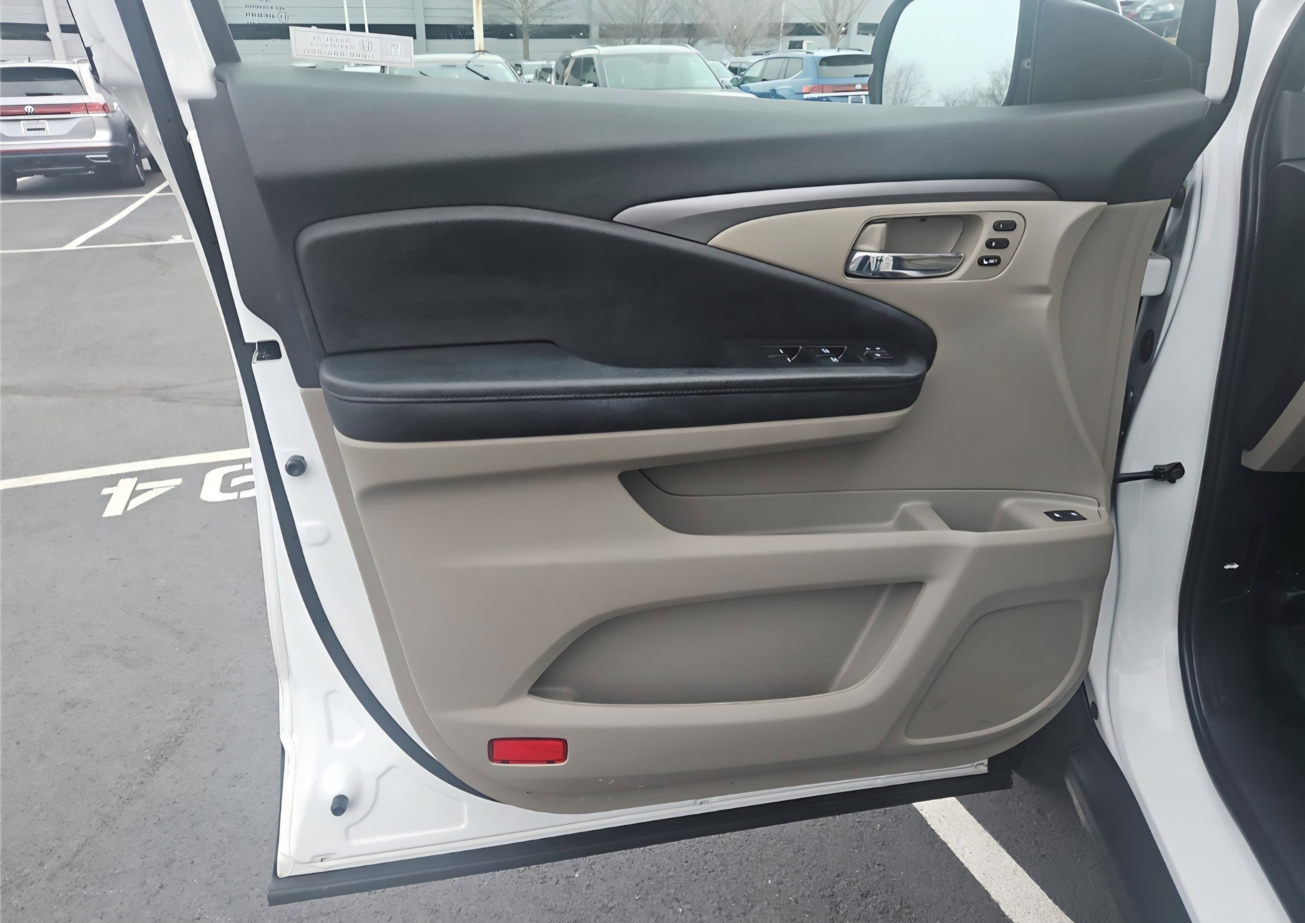 Used 2021 Honda Pilot EX-L image 11