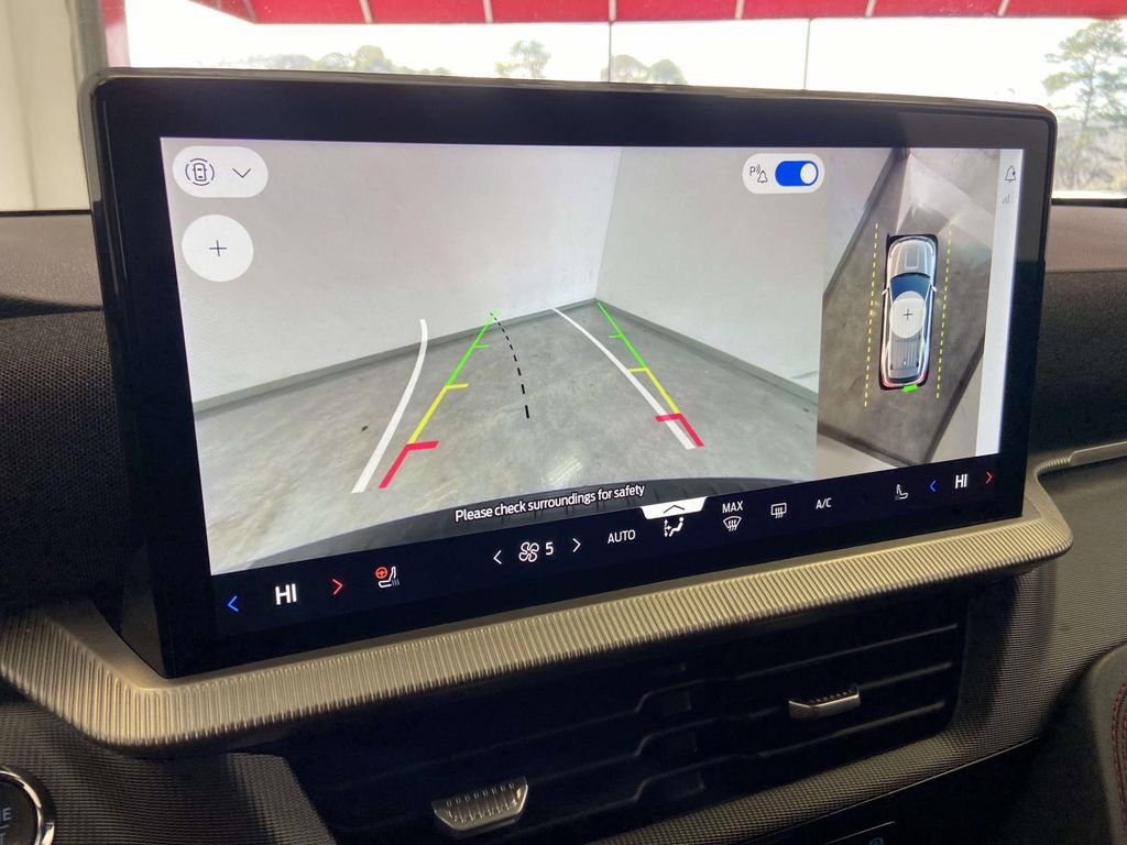 Used 2025 Ford Explorer ST-Line image 26