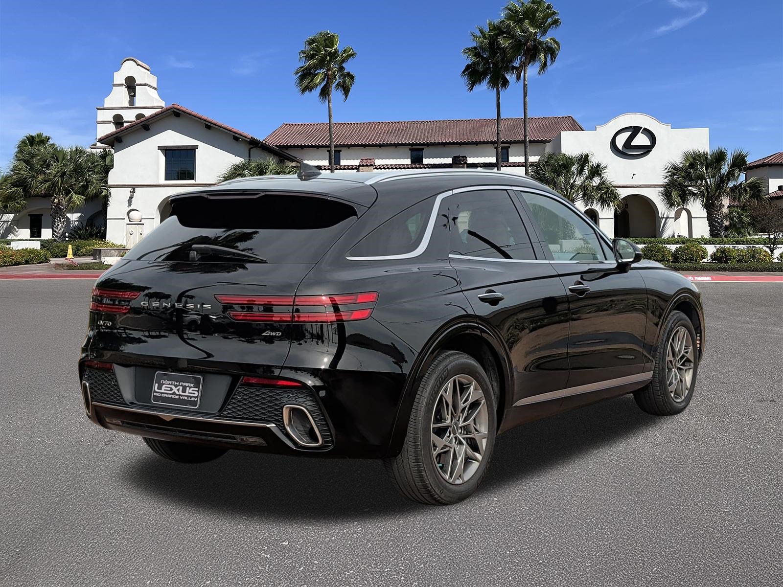 Used 2024 Genesis GV70 2.5T w/ Advanced Package AWD/4WD image 2