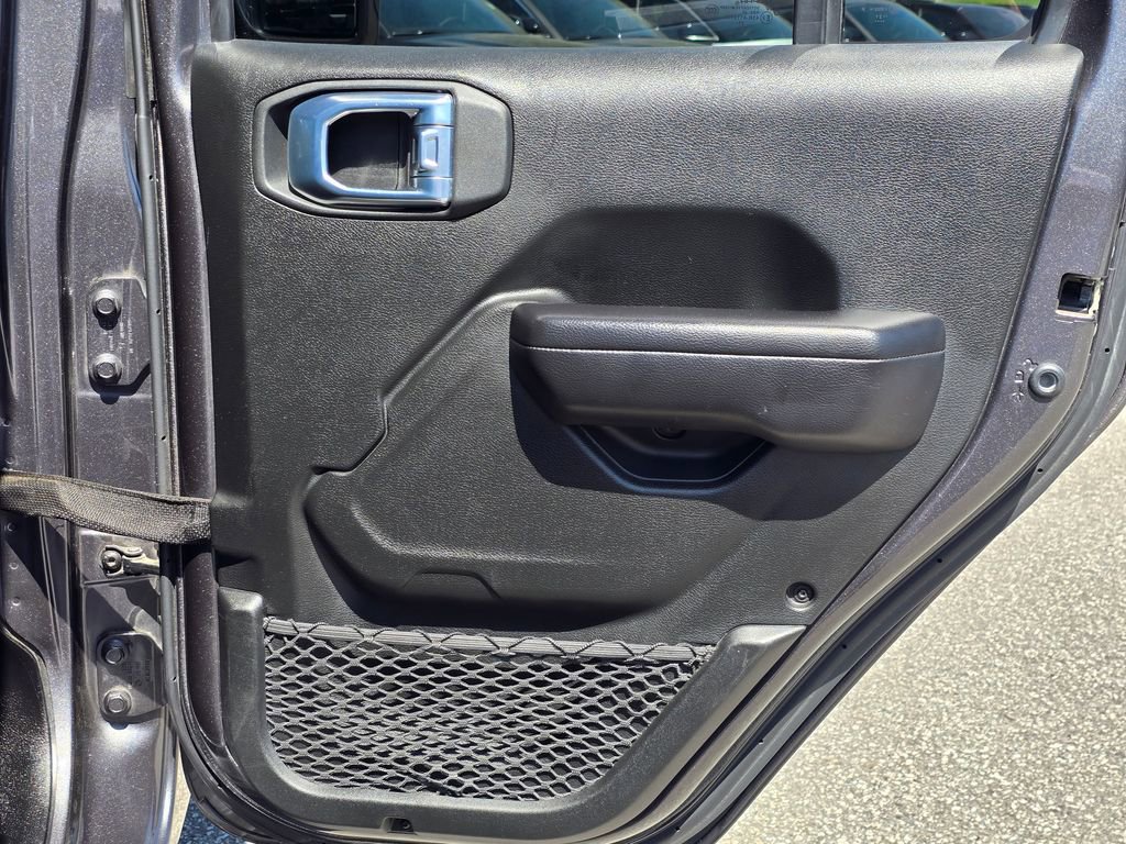 Used 2021 Jeep Gladiator Sport AWD/4WD image 49