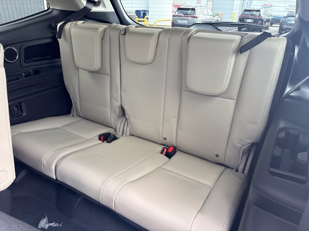 New 2027 Subaru Ascent Limited AWD/4WD image 13