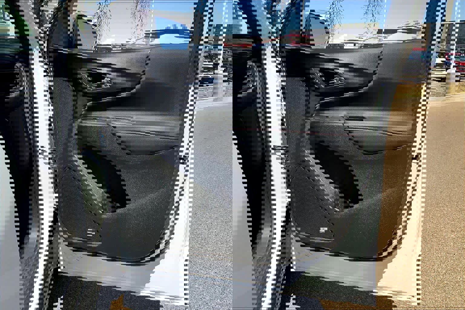 Used 2024 Chevrolet Equinox RS w/ RS Leather Package FWD image 23