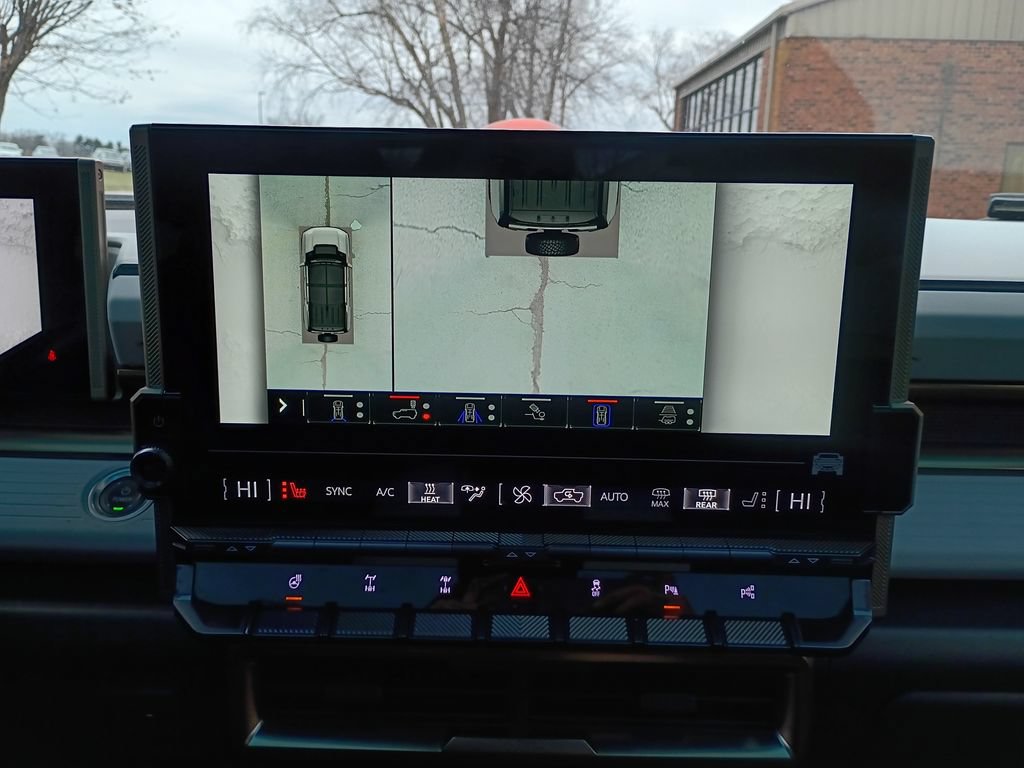 Used 2024 GMC Hummer EV 3X w/ Omega Edition AWD/4WD image 47