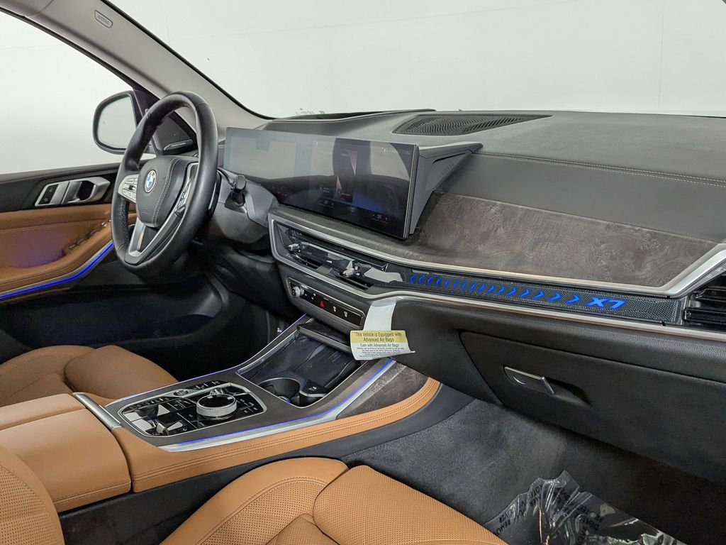 Certified 2023 BMW X7 xDrive40i w/ Premium Package image 33