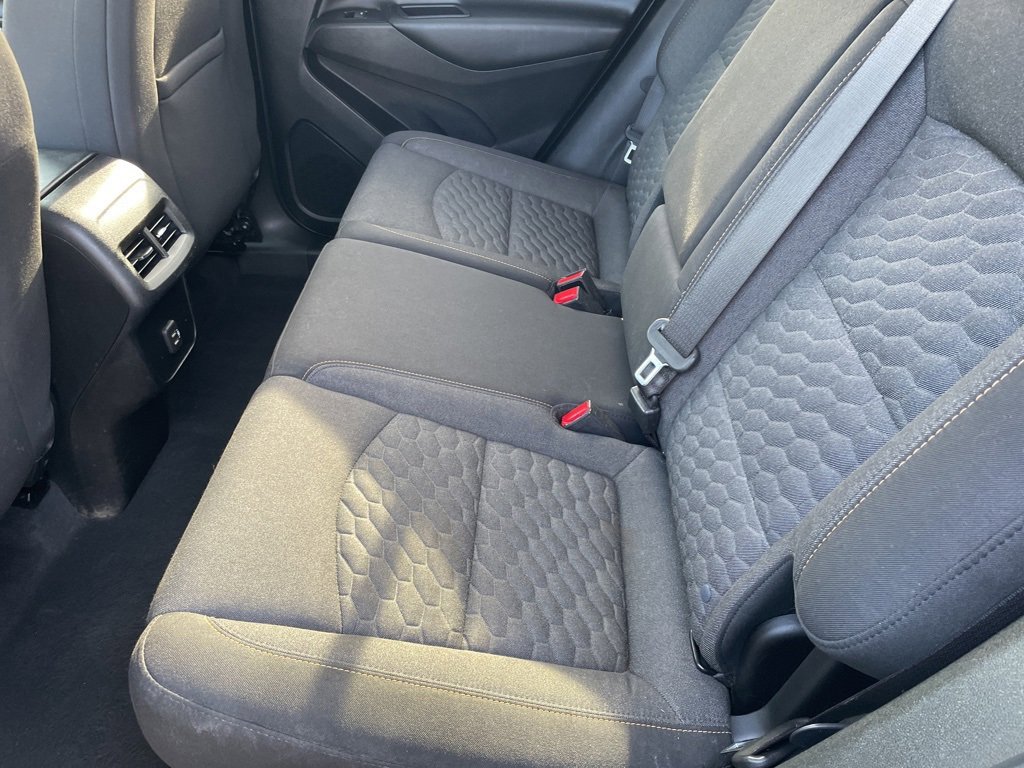 Used 2019 Chevrolet Equinox LT w/ Driver Convenience Package image 8