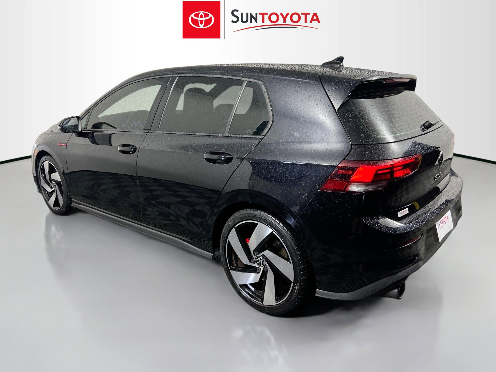 Used 2022 Volkswagen GTI S image 6