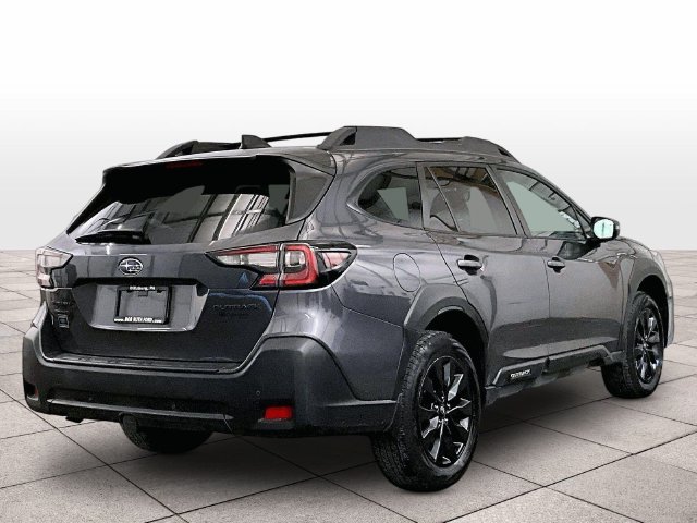Used 2025 Subaru Outback Onyx Edition AWD/4WD image 11
