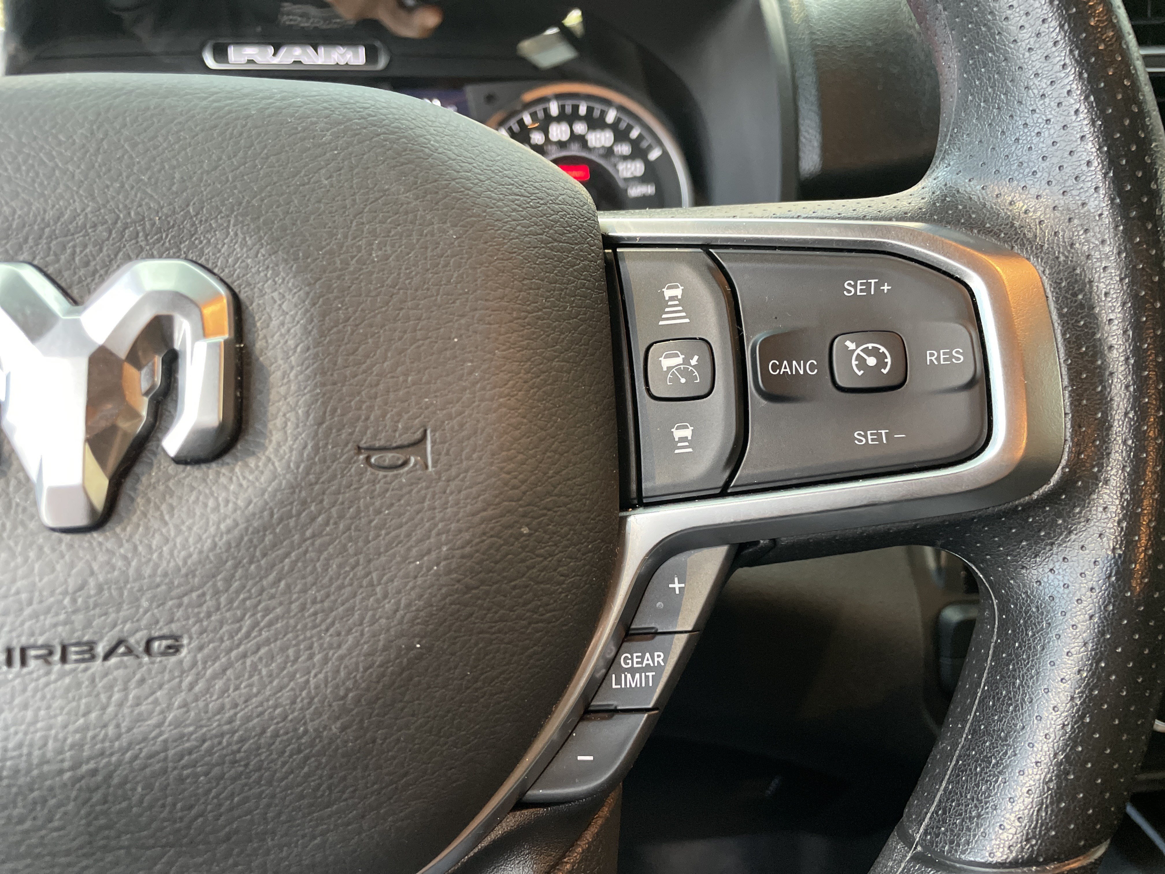 Used 2026 RAM 1500 Express AWD/4WD image 20