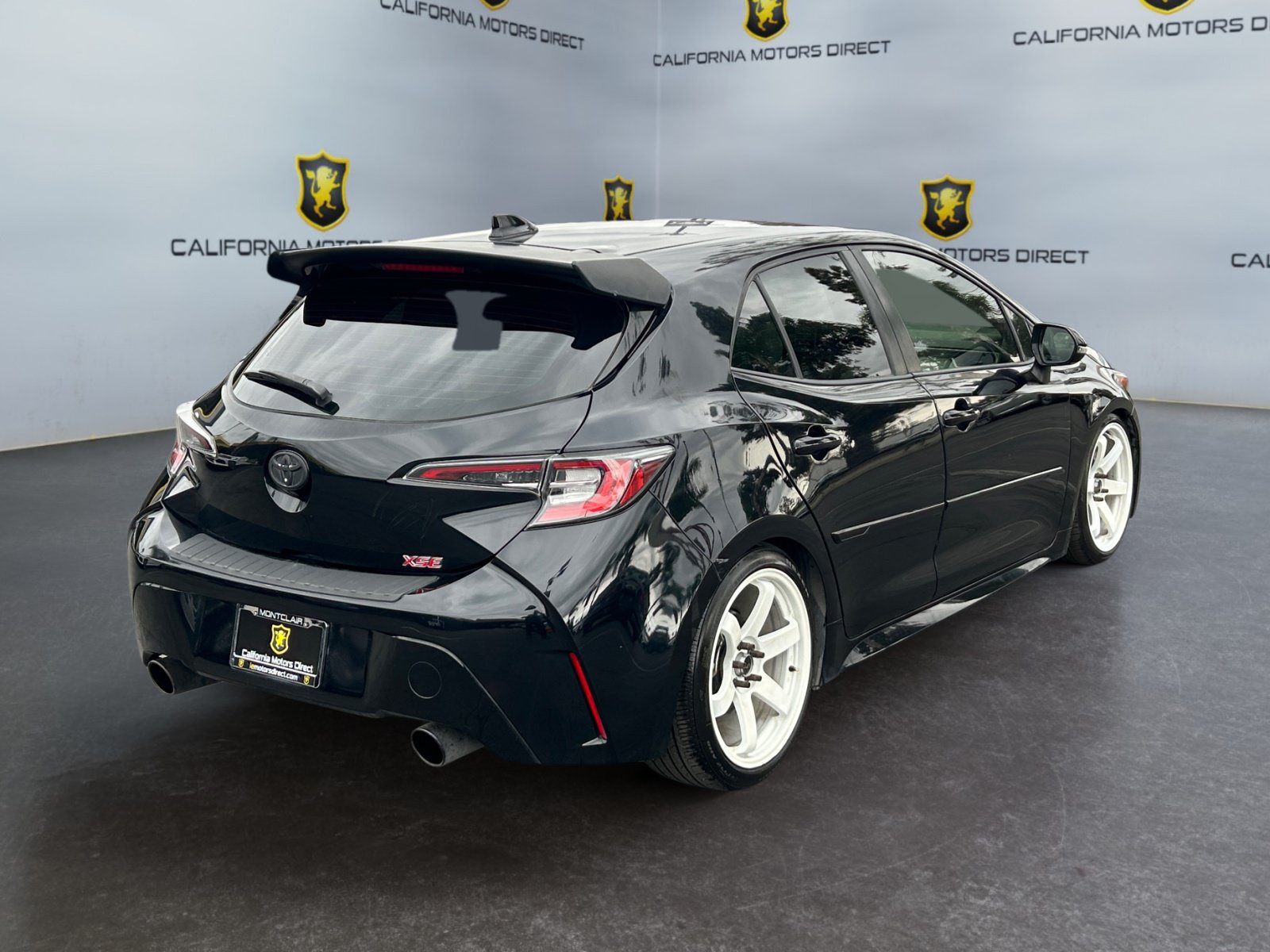 Used 2019 Toyota Corolla XSE w/ Carpet Mat Package FWD image 5
