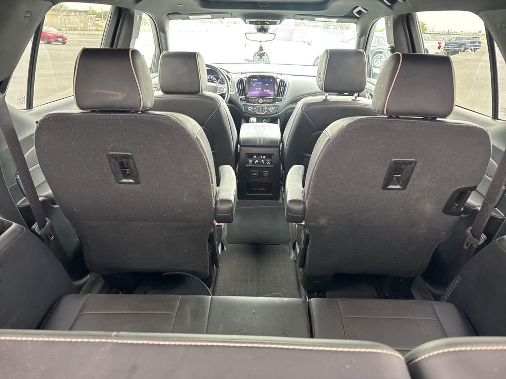 Certified 2023 Chevrolet Traverse Premier w/ Redline Edition FWD image 7