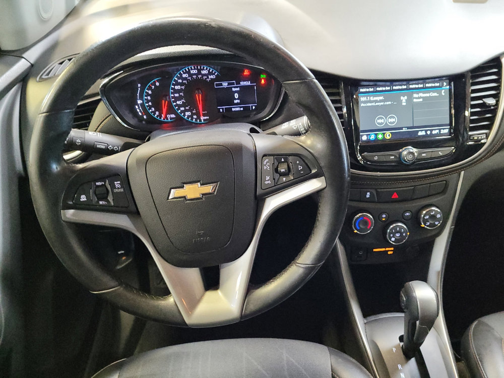 Used 2019 Chevrolet Trax LT w/ LT Convenience Package AWD/4WD image 22