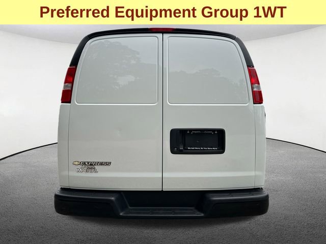 Used 2025 Chevrolet Express 3500 Extended w/ Driver Convenience Package RWD image 10