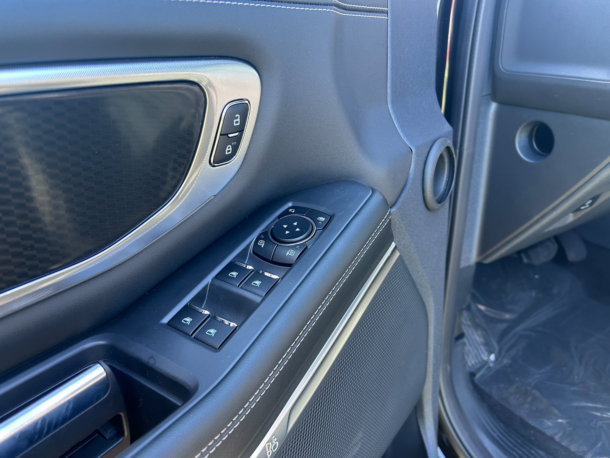 New 2026 Ford Expedition Platinum w/ Stealth Performance Package AWD/4WD image 15