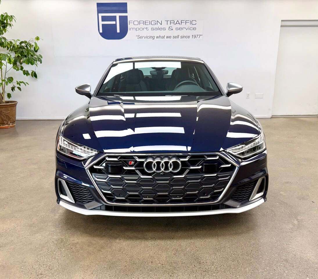 Used 2024 Audi S7 Premium Plus image 2