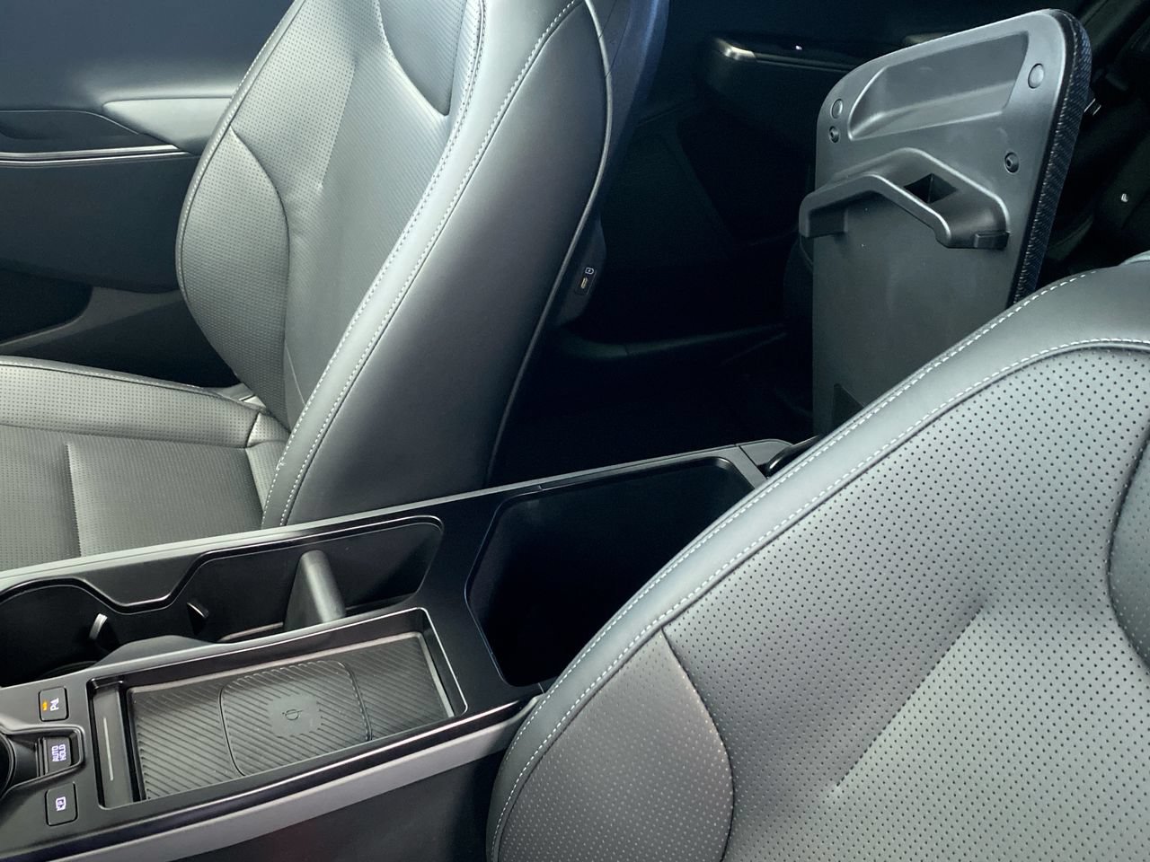 New 2026 Kia EV6 Wind RWD image 28