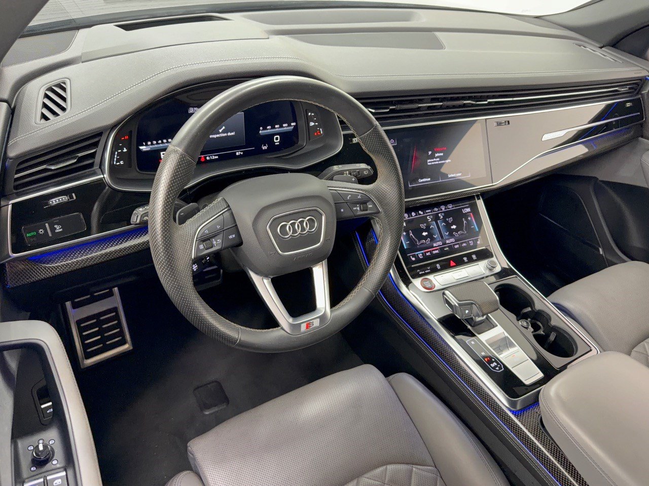 Used 2023 Audi SQ8 Prestige AWD/4WD image 4