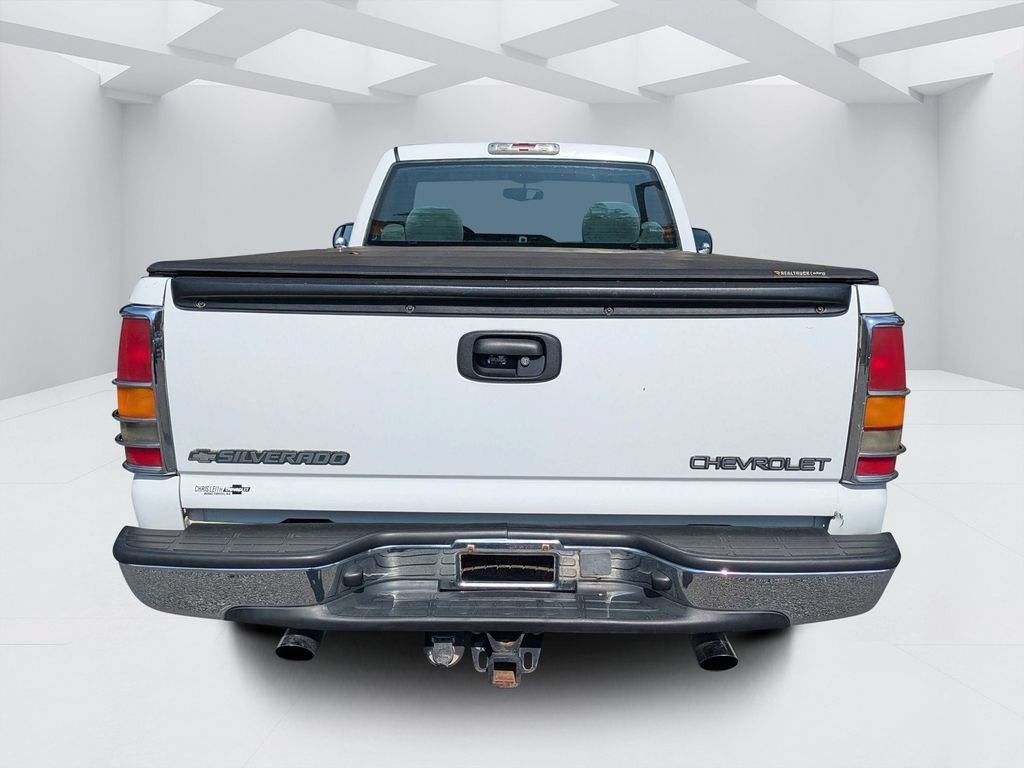 Used 2001 Chevrolet Silverado 1500 LS w/ Firm Ride Suspension Pkg RWD image 4