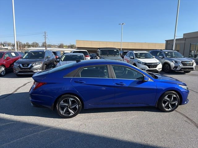 Certified 2023 Hyundai Elantra Limited image 10