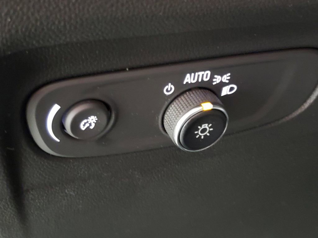 Used 2022 Buick Envision Preferred image 27