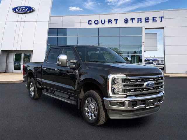 Certified 2025 Ford F250 Lariat w/ Chrome Package AWD/4WD image 3