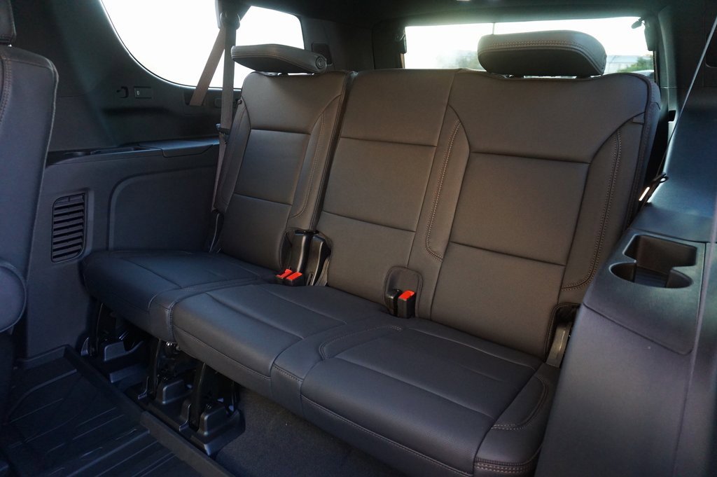 New 2026 Chevrolet Suburban High Country w/ Sun And Tow Package image 13