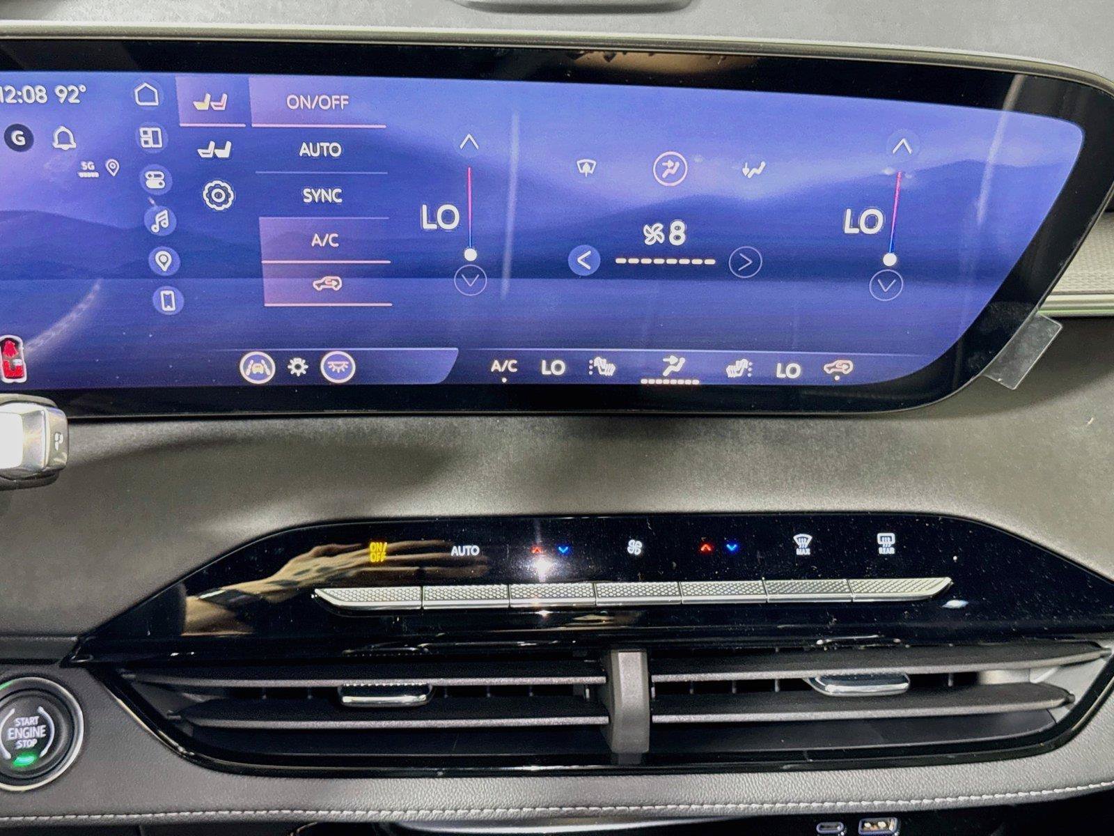 New 2027 Buick Enclave Sport Touring w/ Power Package FWD image 10