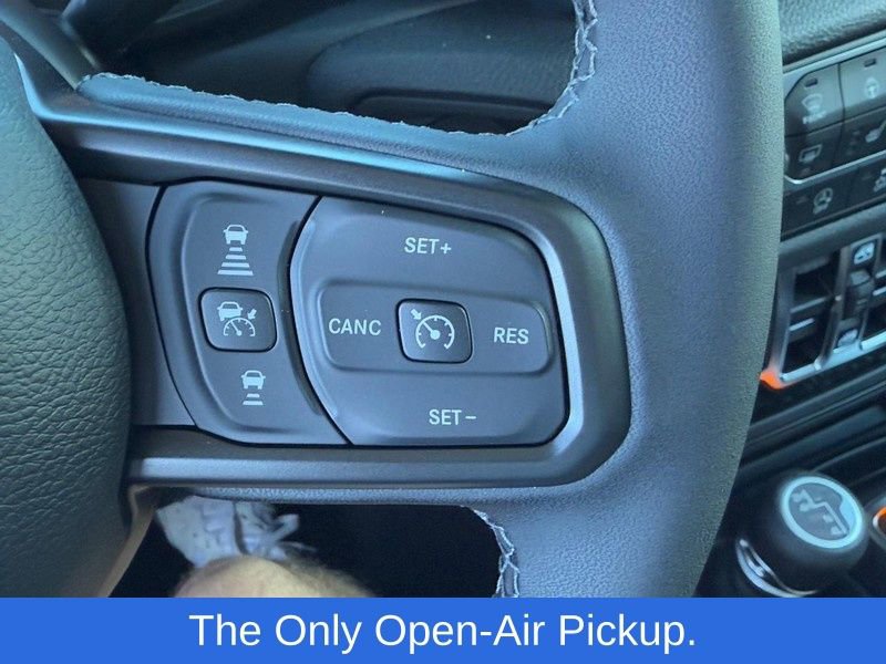 New 2025 Jeep Gladiator Sport image 12