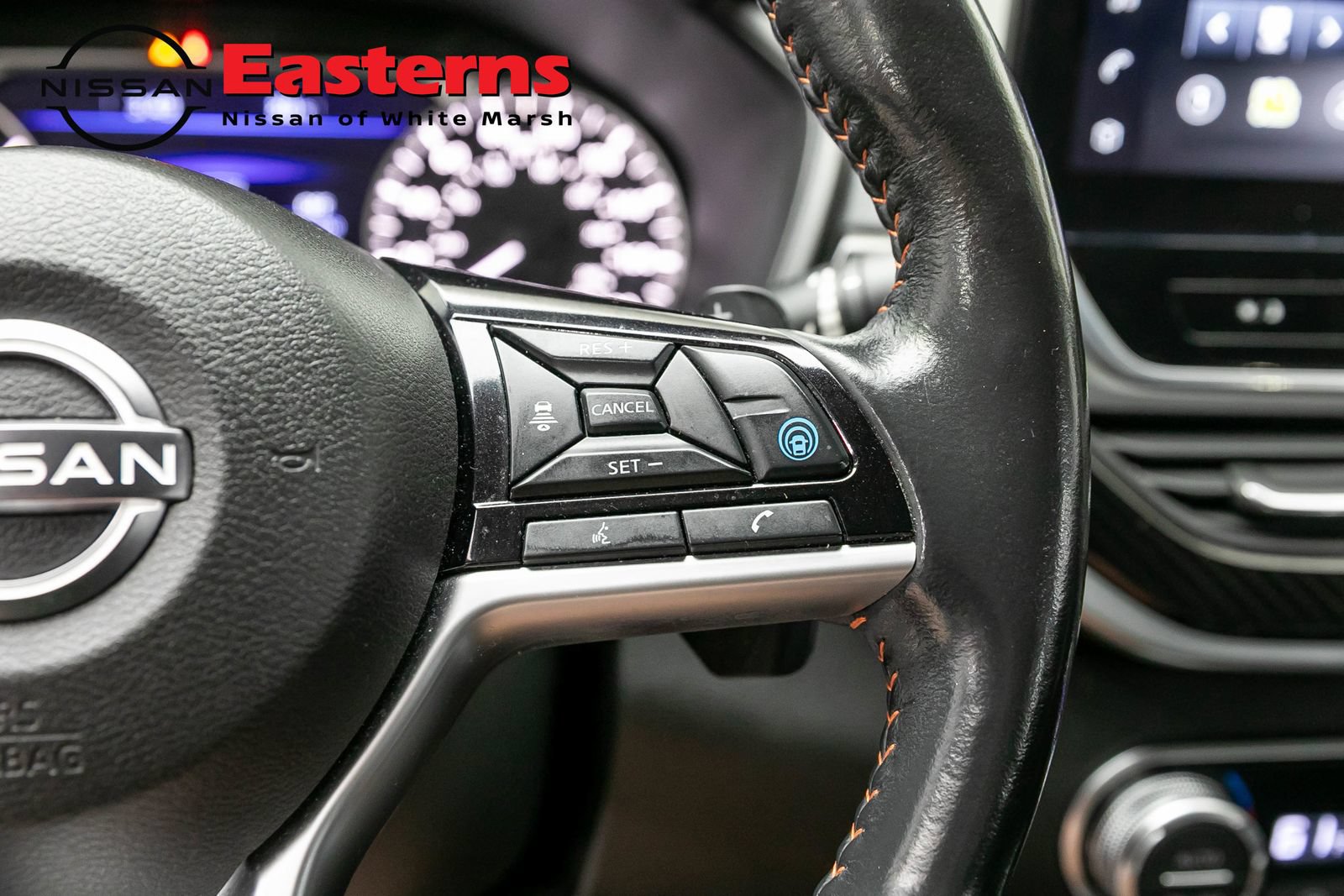 Used 2023 Nissan Altima 2.0 SR FWD image 16