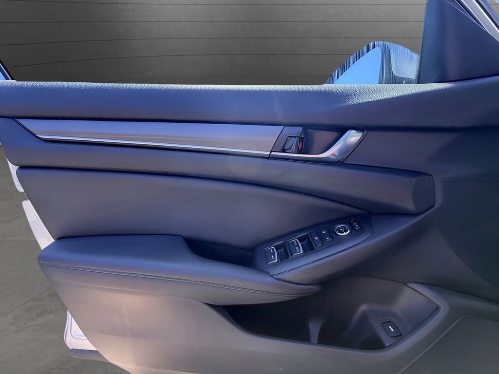 Used 2020 Honda Accord LX image 11