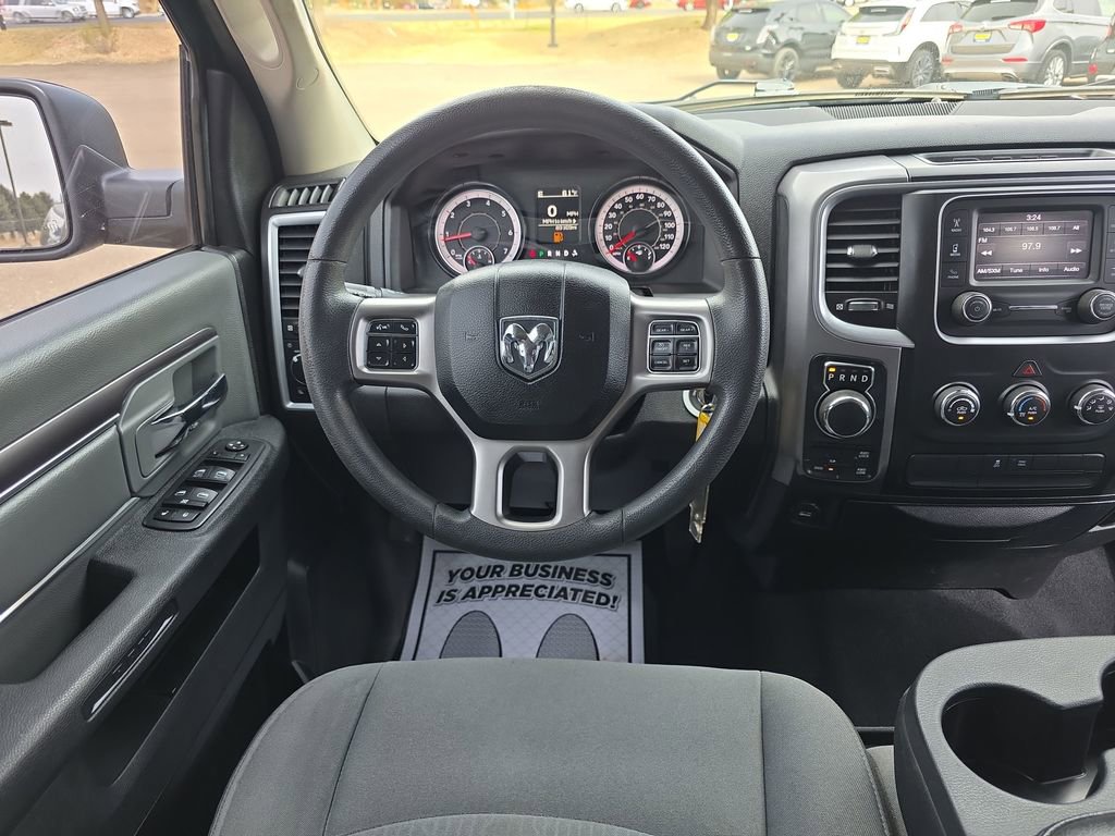 Used 2021 RAM 1500 Classic SLT image 13