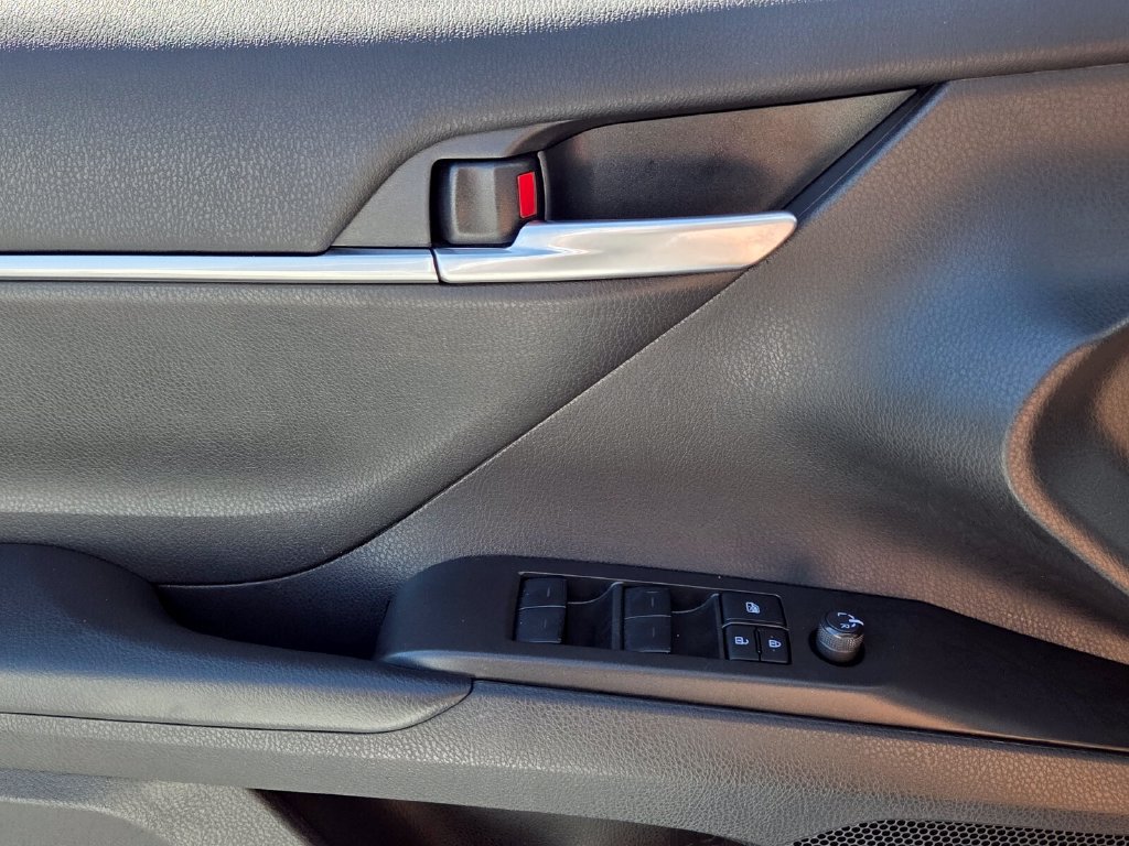 Used 2023 Toyota Camry LE FWD image 26