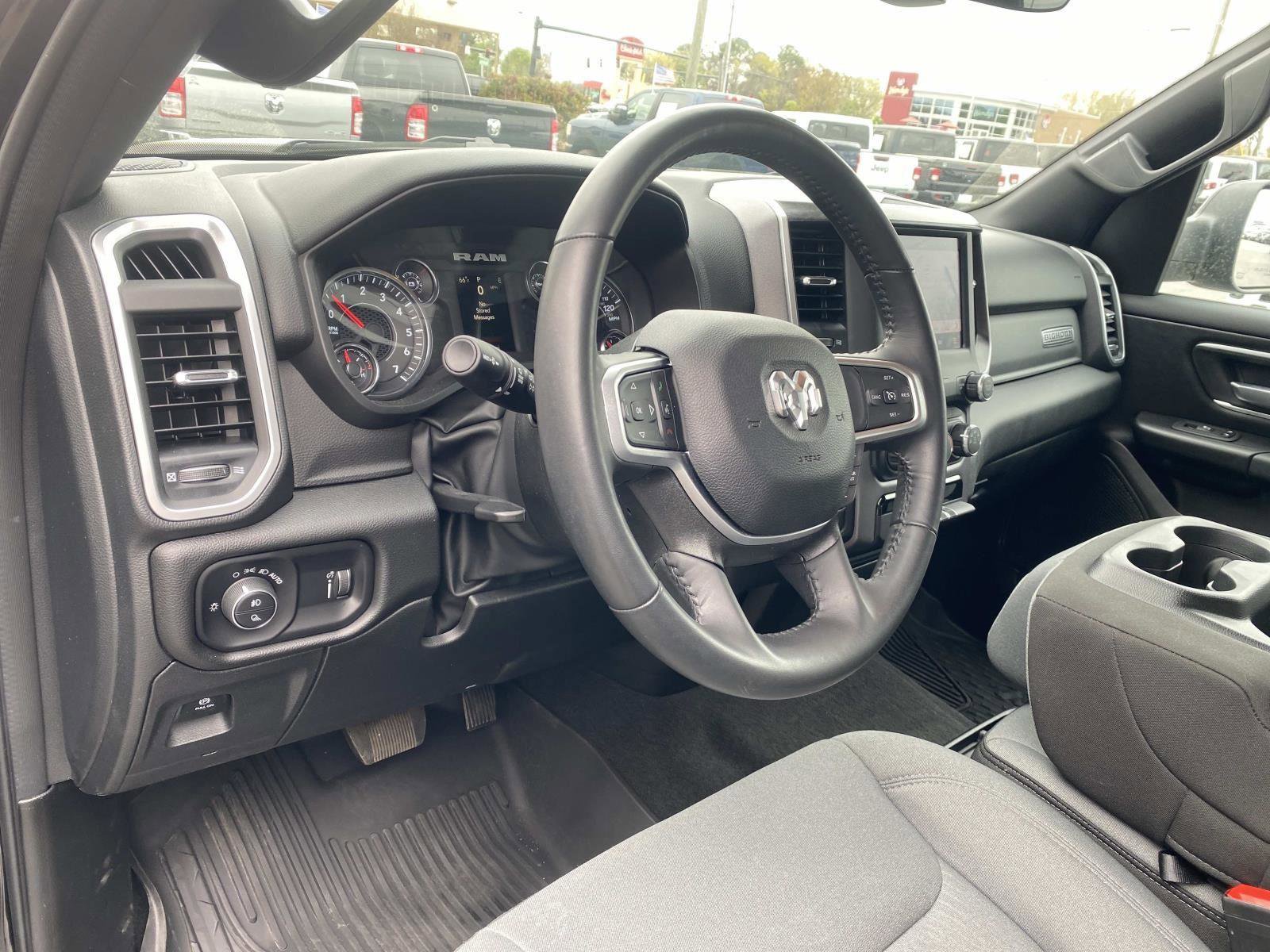 Used 2023 RAM 1500 Big Horn AWD/4WD image 27