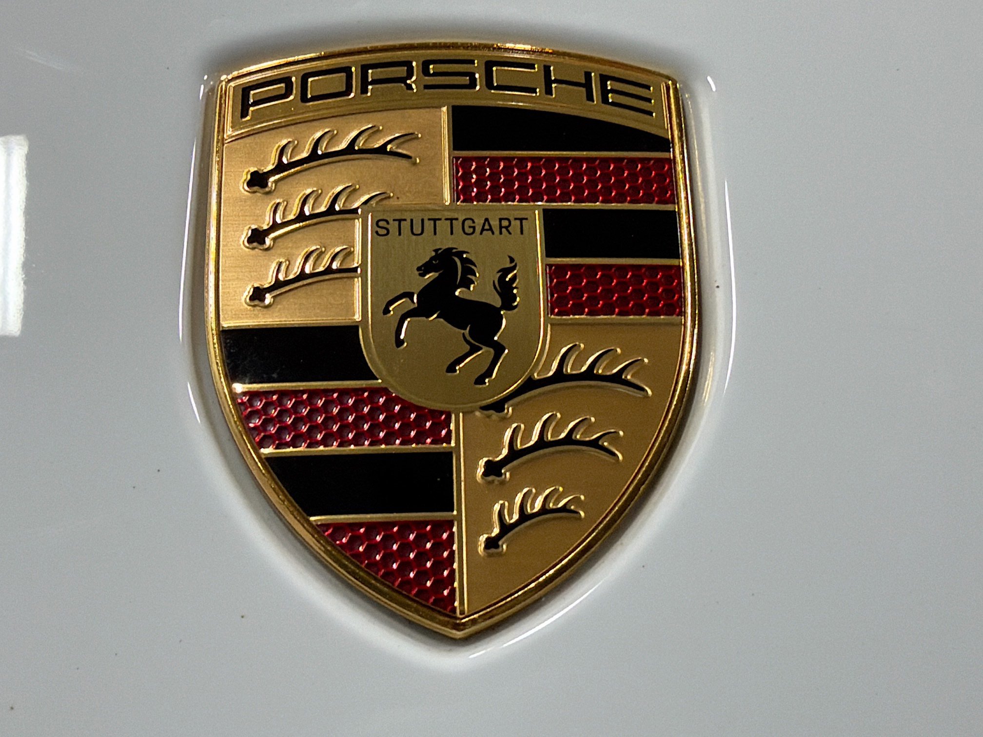 Certified 2025 Porsche Macan 4S Electric image 12