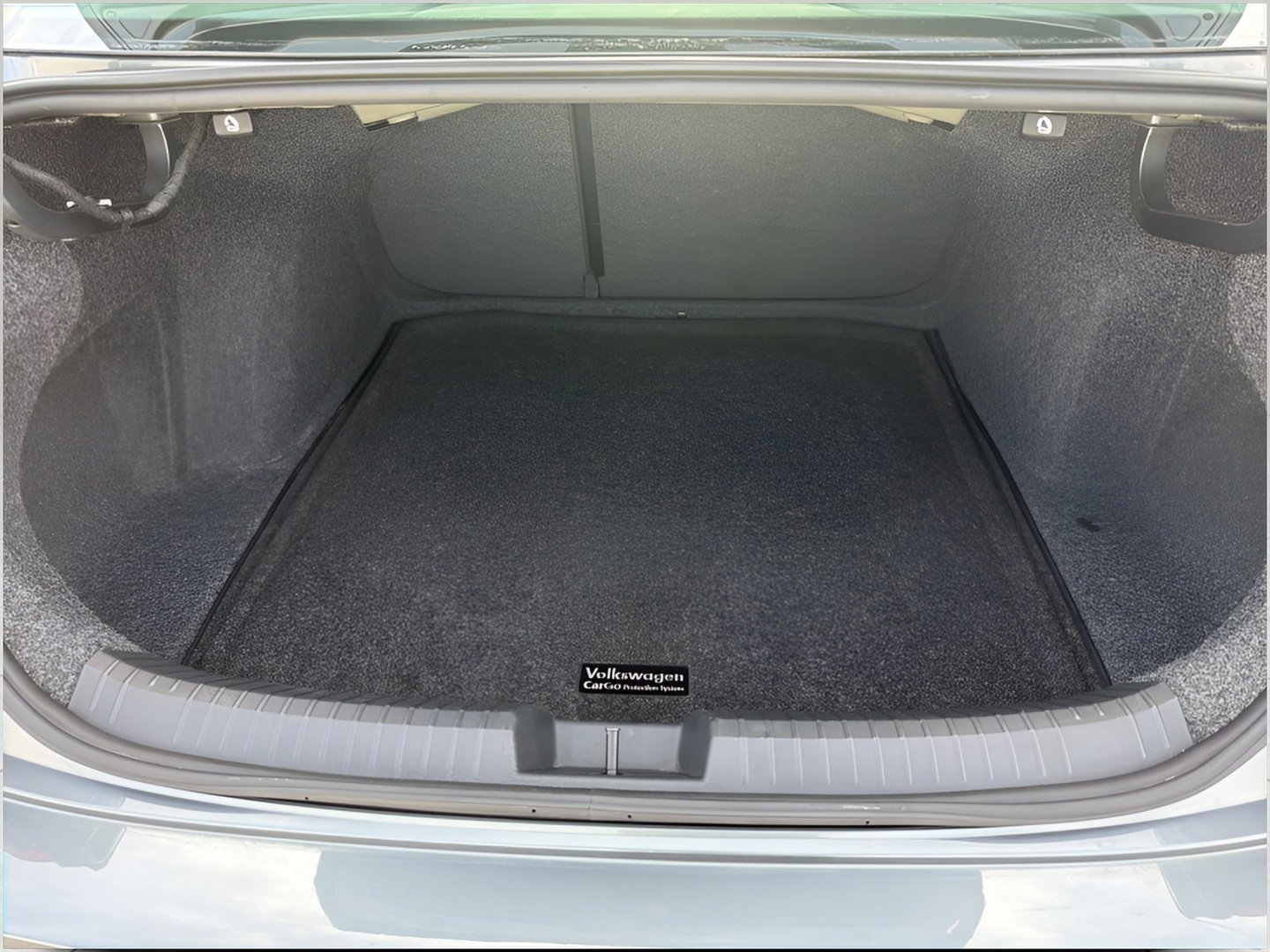 Used 2022 Volkswagen Jetta SE FWD image 26