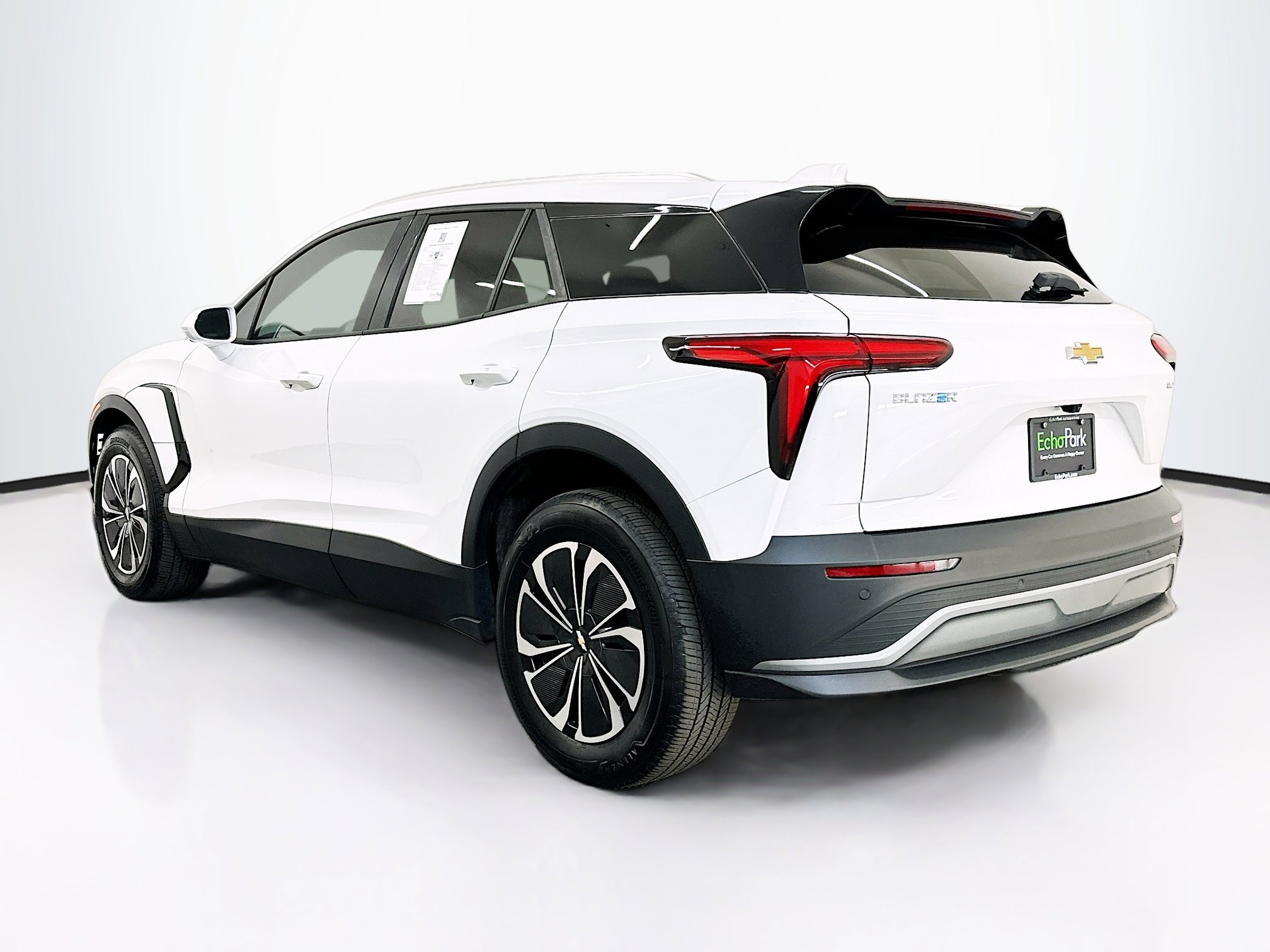 Used 2024 Chevrolet Blazer EV LT AWD/4WD image 5