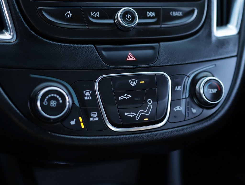 Used 2017 Chevrolet Malibu LT w/ Leather Package image 15