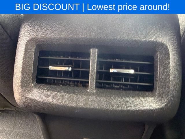 Used 2023 Chevrolet Equinox LT w/ LPO, Floor Liner Package FWD image 19