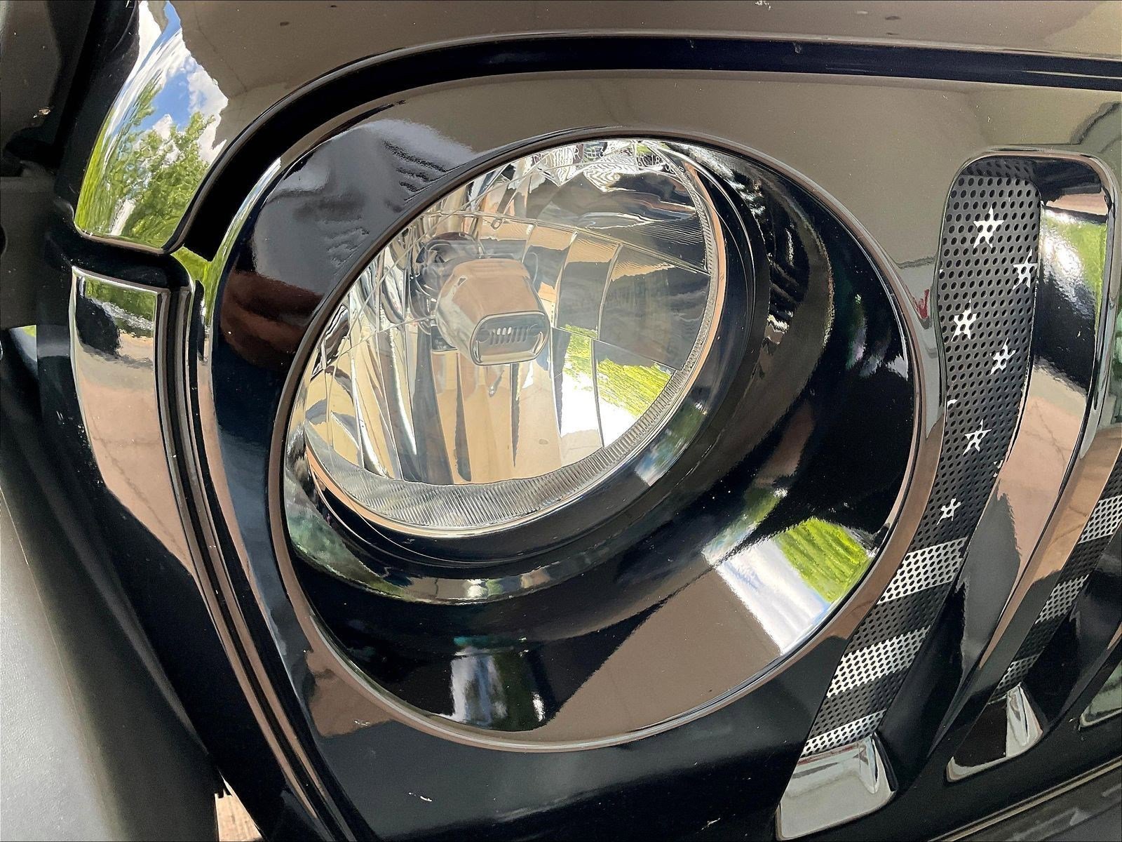 Used 2018 Jeep Wrangler Sport AWD/4WD image 29