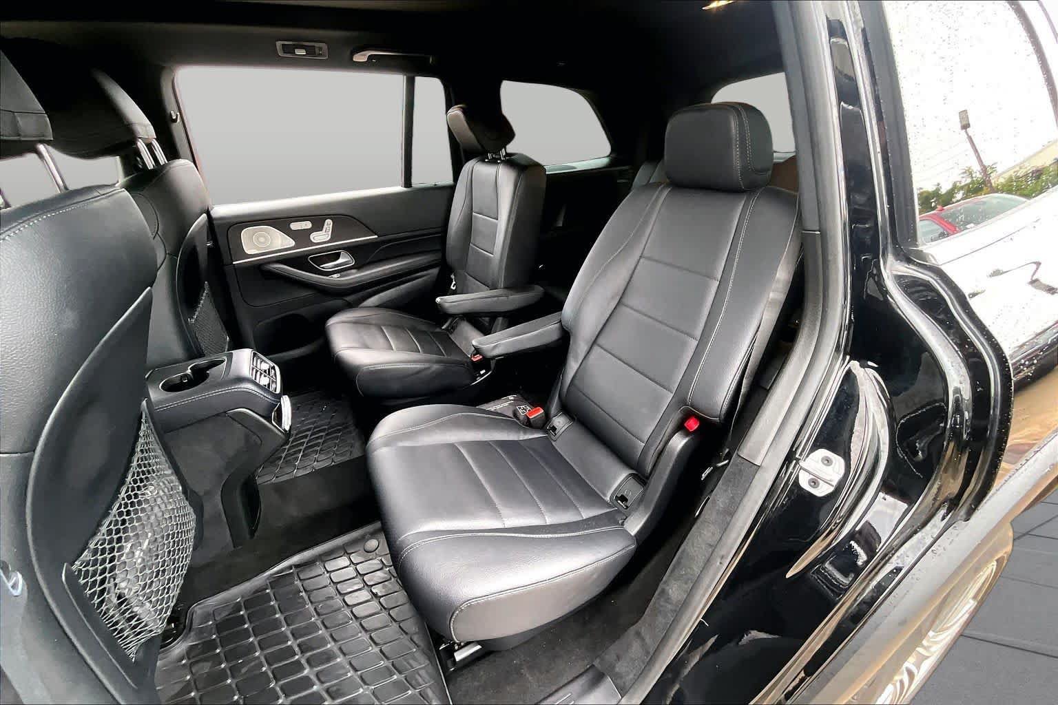 Used 2022 Mercedes-Benz GLS 450 4MATIC image 21