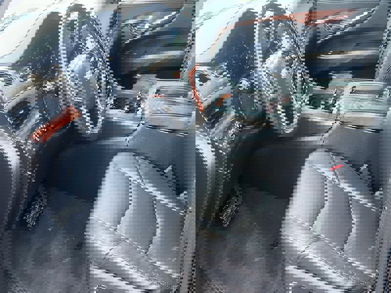 Used 2016 Cadillac Escalade Premium image 10