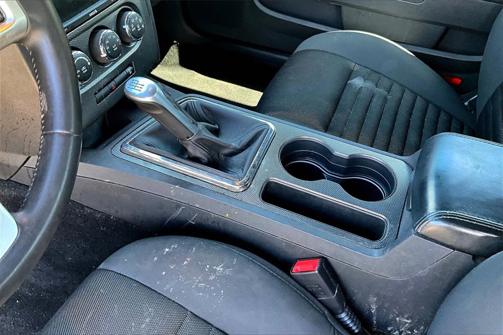 Used 2014 Dodge Challenger R/T w/ Blacktop Package image 14