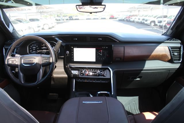 Used 2024 GMC Sierra 2500 Denali Ultimate w/ Max Trailering Package AWD/4WD image 24