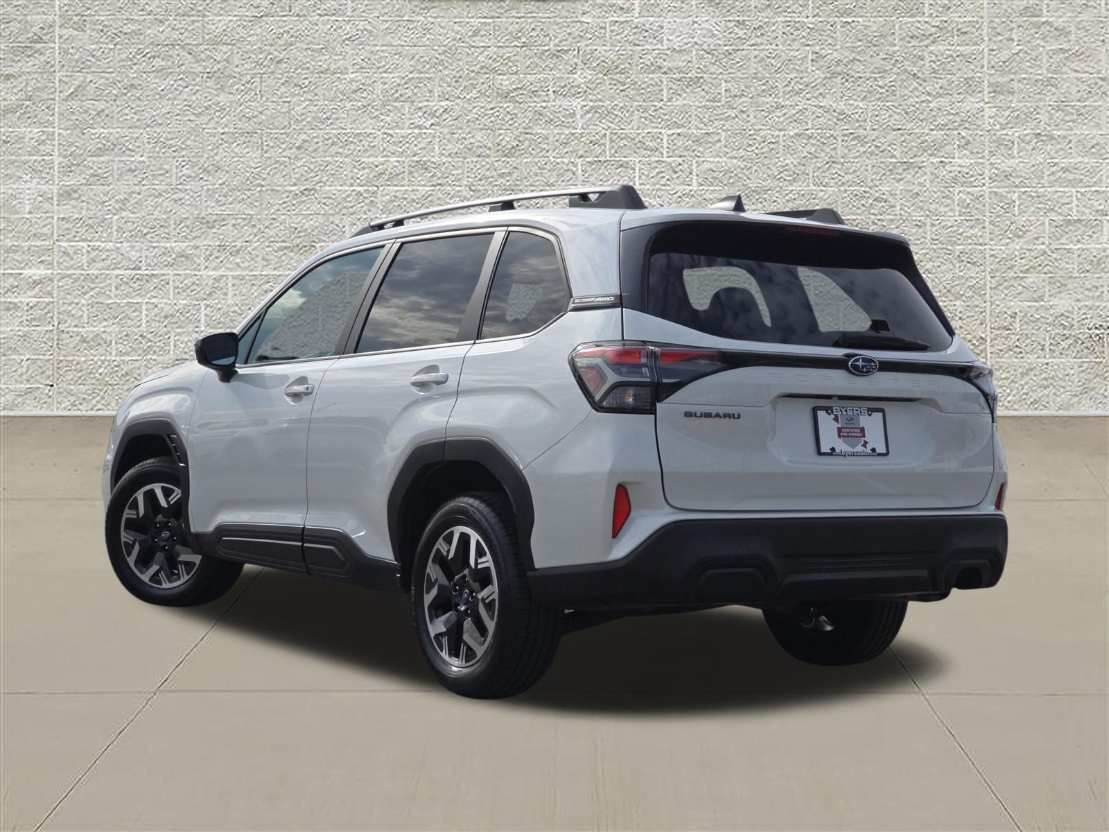 Certified 2026 Subaru Forester Premium AWD/4WD image 5
