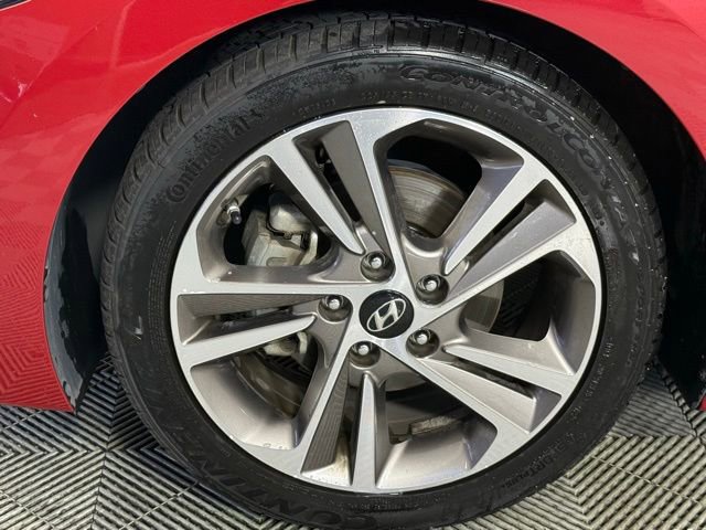 Used 2017 Hyundai Elantra Limited w/ Limited Tech Package 08 FWD image 27